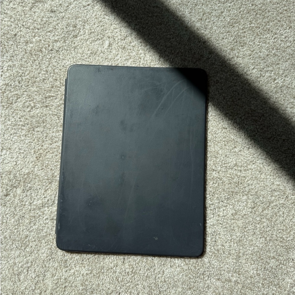 2018 Apple iPad Pro 12.9 inch keyboard folio